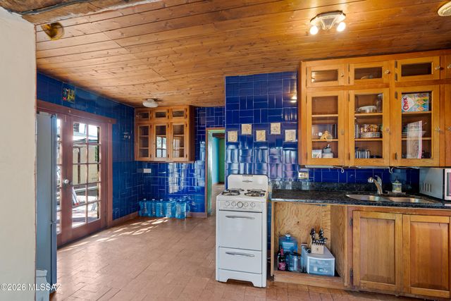 3528 E Camden Street, Tucson, AZ 85716