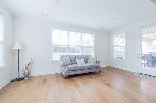 5897 LINDEN OAK DR E, Arlington, TN 38002