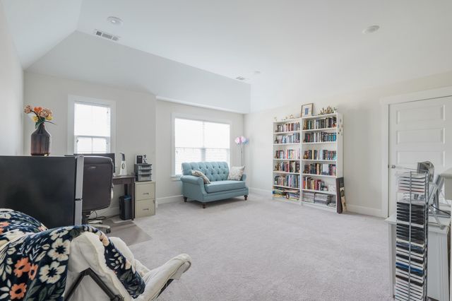 5897 LINDEN OAK DR E, Arlington, TN 38002