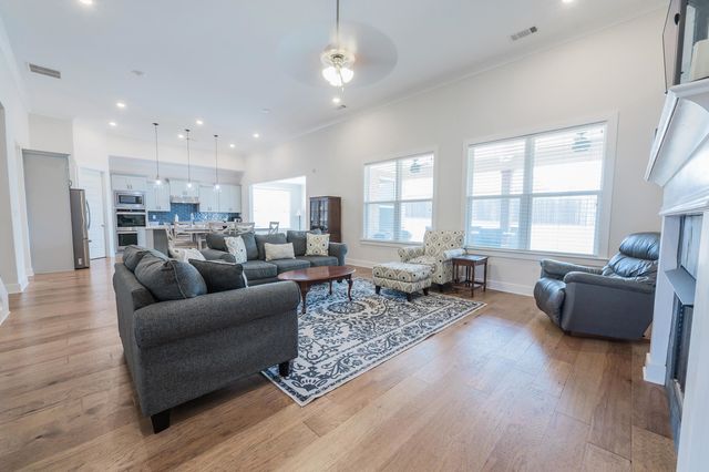 5897 LINDEN OAK DR E, Arlington, TN 38002