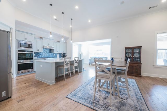 5897 LINDEN OAK DR E, Arlington, TN 38002