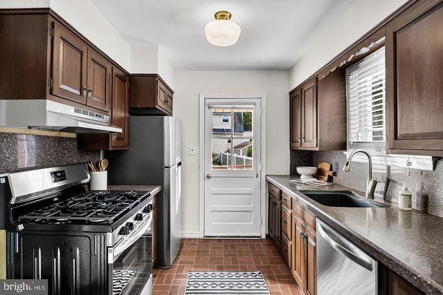 41 E CRYSTAL LAKE AVE, Haddon Township, NJ 08108