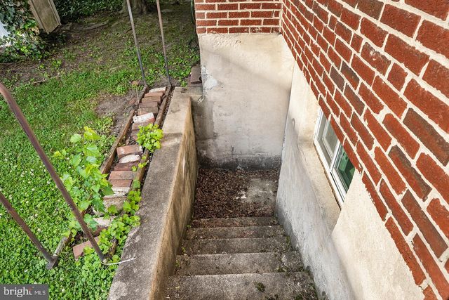41 E CRYSTAL LAKE AVE, Haddon Township, NJ 08108