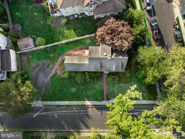 41 E CRYSTAL LAKE AVE, Haddon Township, NJ 08108