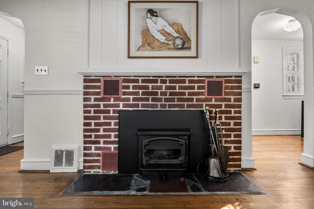 41 E CRYSTAL LAKE AVE, Haddon Township, NJ 08108