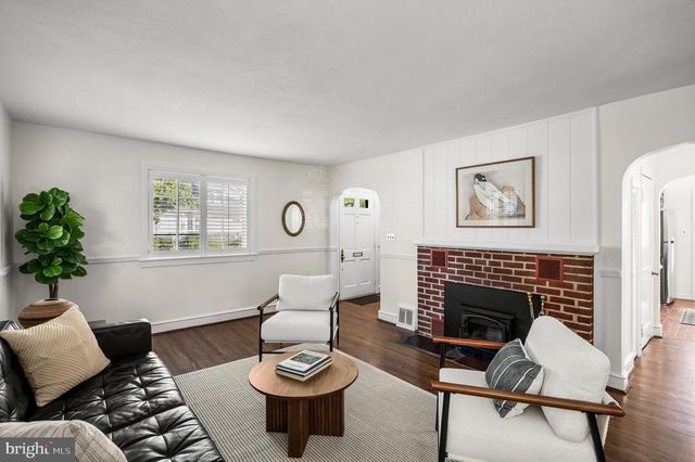 41 E CRYSTAL LAKE AVE, Haddon Township, NJ 08108