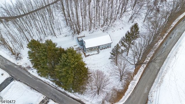 2 Beemer Rd, Wantage Twp., NJ 07461