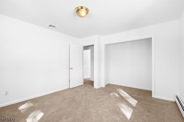 2 Beemer Rd, Wantage Twp., NJ 07461