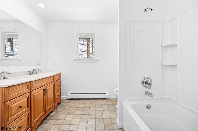 2 Beemer Rd, Wantage Twp., NJ 07461