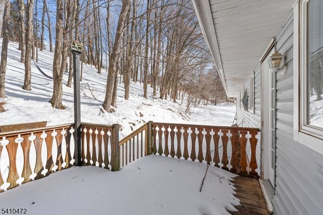 2 Beemer Rd, Wantage Twp., NJ 07461