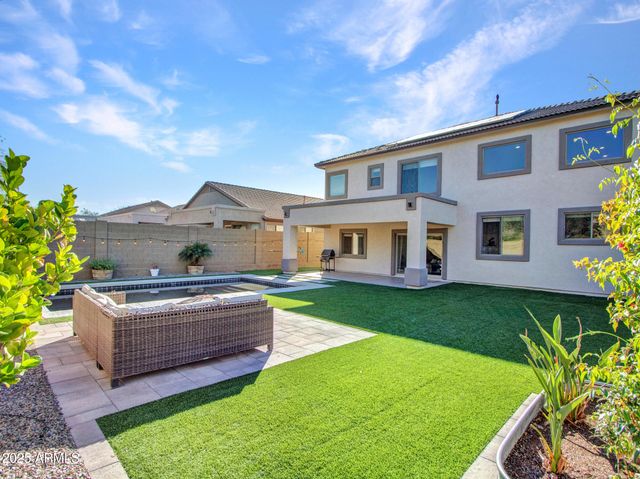 4326 W KENAI Drive, New River, AZ 85087