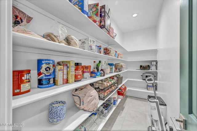 7607 Calypso Drive, Sparks, NV 89436