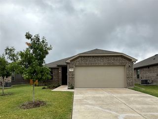 1428 Waverley Drive, Greenville, TX 75402