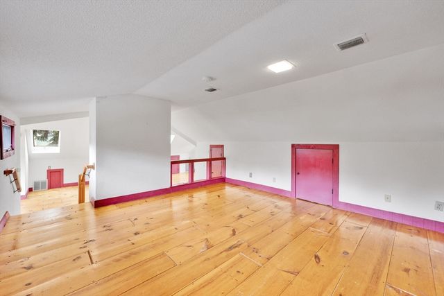 235 N Westfield St, Agawam, MA 01030