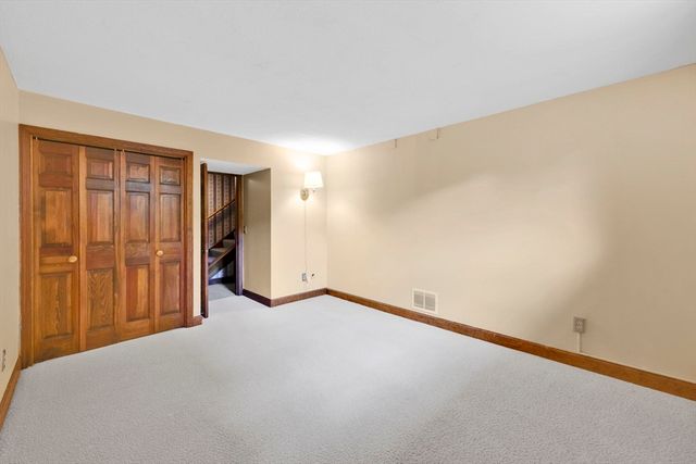235 N Westfield St, Agawam, MA 01030