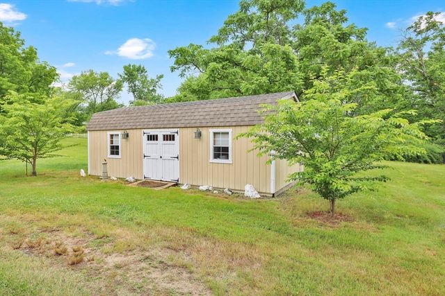 235 N Westfield St, Agawam, MA 01030