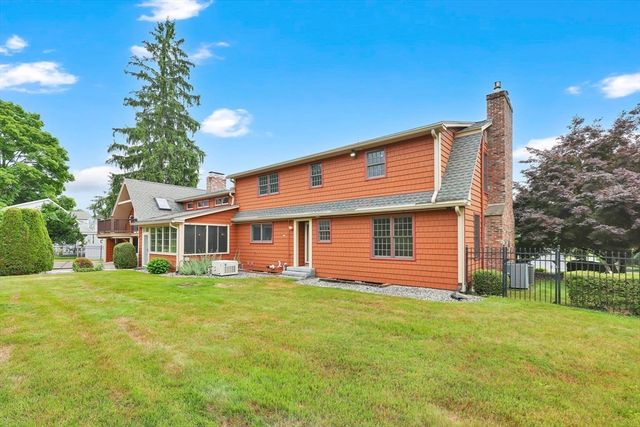 235 N Westfield St, Agawam, MA 01030