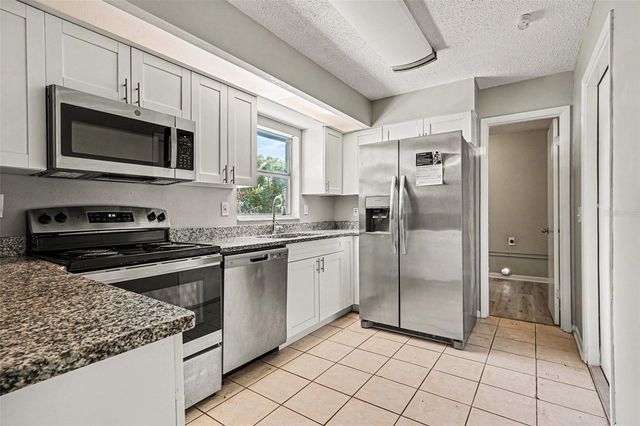 1534 HALLAM COURT S, Lakeland, FL 33813