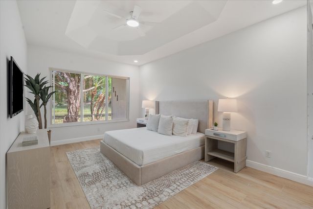 7585 Las Cruces Court, Boynton Beach, FL 33437