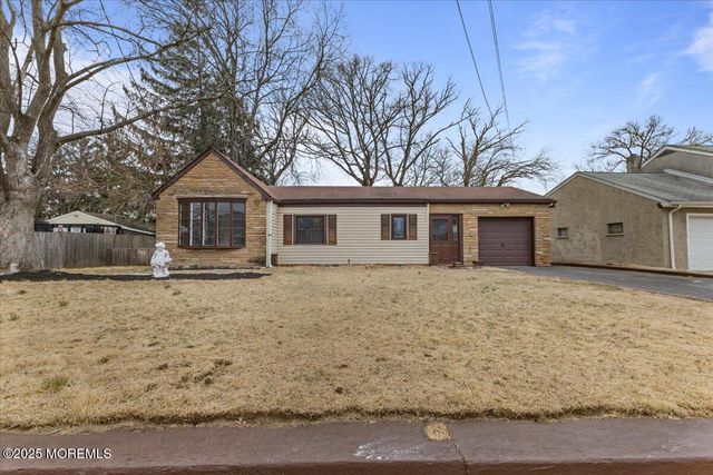 56 Wert Avenue, Hamilton, NJ 08610