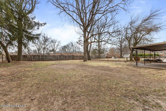 56 Wert Avenue, Hamilton, NJ 08610