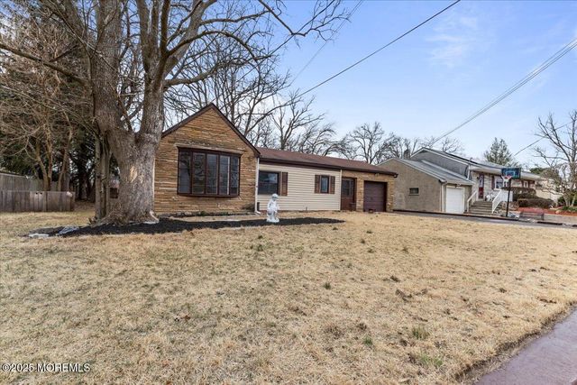 56 Wert Avenue, Hamilton, NJ 08610