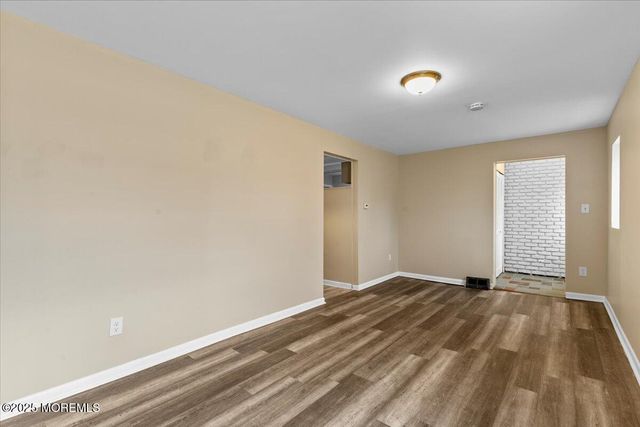 56 Wert Avenue, Hamilton, NJ 08610