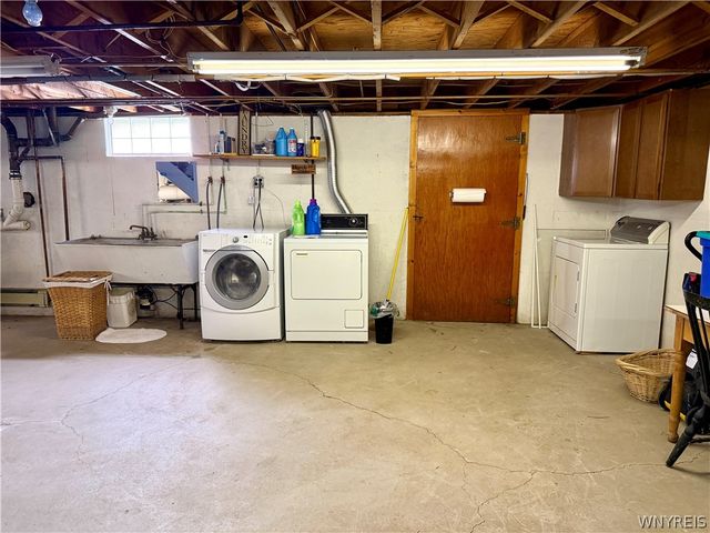 4005 Staley Drive, Hamburg, NY 14075