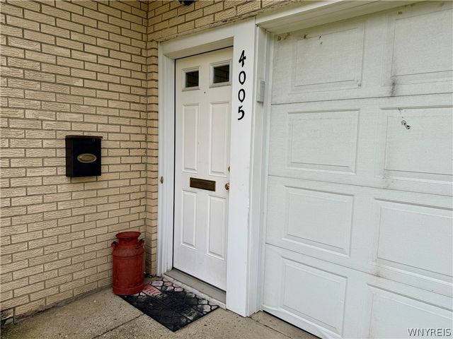 4005 Staley Drive, Hamburg, NY 14075
