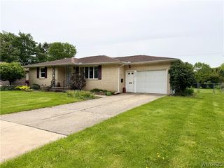 4005 Staley Drive, Hamburg, NY 14075