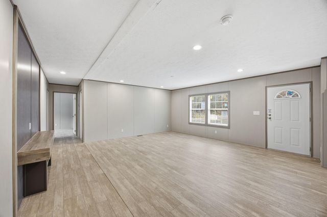 105 Praxis Court, Cottageville, SC 29435