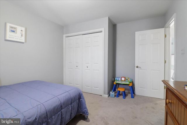 353 COBBLESTONE LN, Lancaster, PA 17601