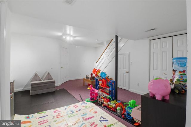 353 COBBLESTONE LN, Lancaster, PA 17601