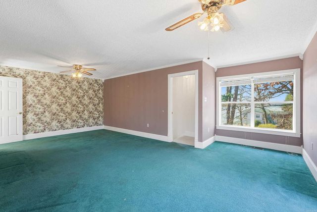 130 Waterside Lane, Hot Springs, AR 71913