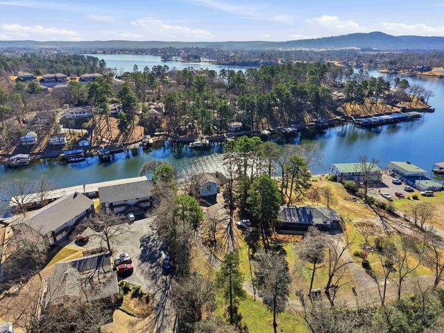 130 Waterside Lane, Hot Springs, AR 71913