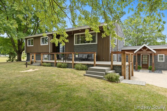 3128 Greenly Street, Hudsonville, MI 49426