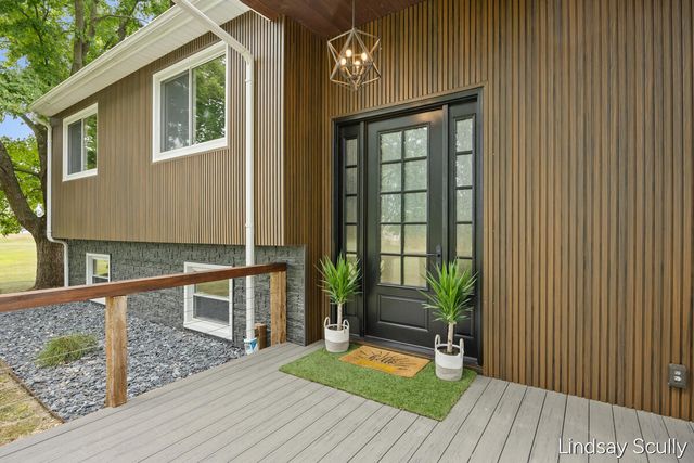 3128 Greenly Street, Hudsonville, MI 49426
