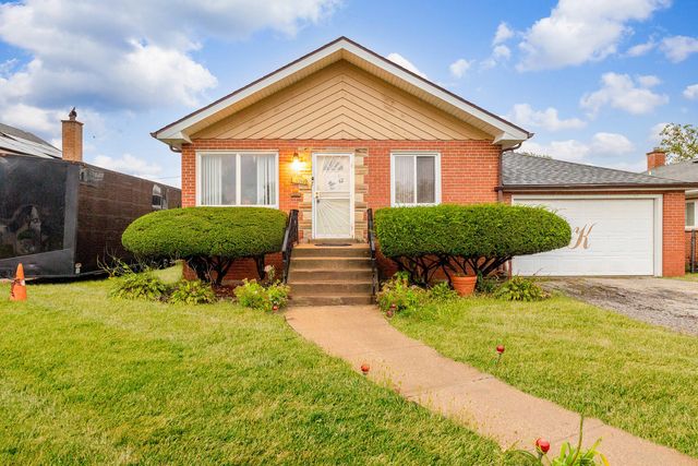 15225 5th Avenue, Phoenix, IL 60426