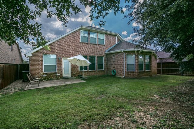 2615 Fox Creek Trail, Arlington, TX 76017