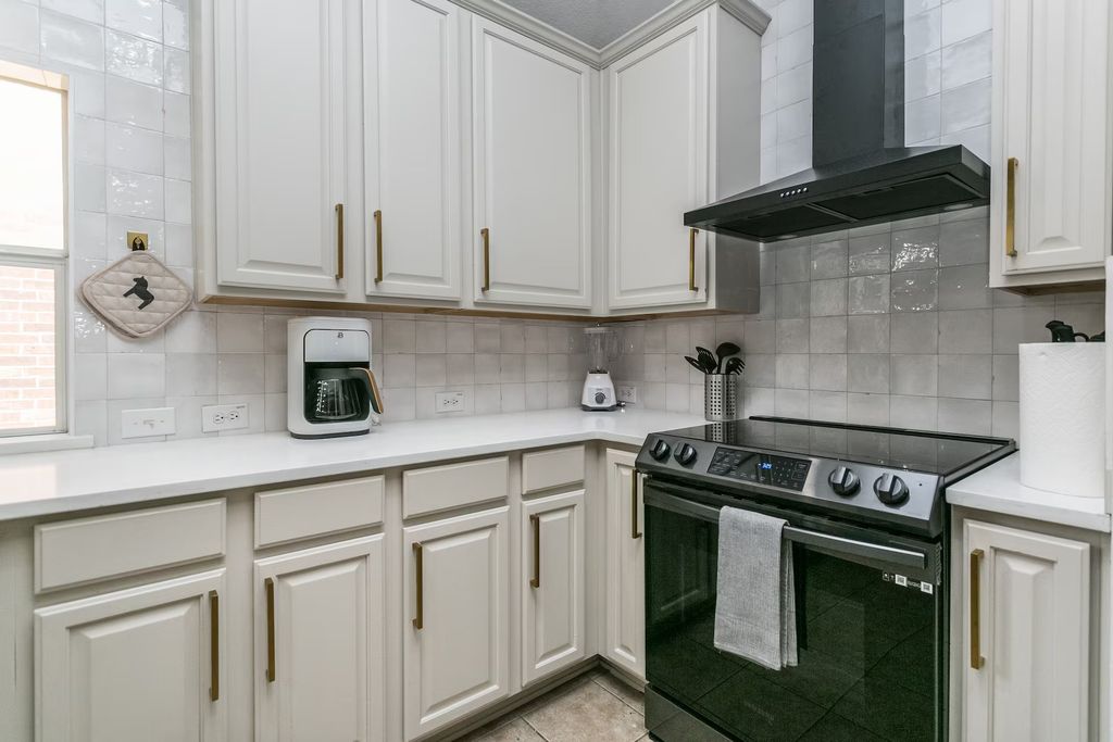 2615 Fox Creek Trail, Arlington, TX 76017 — photo 4