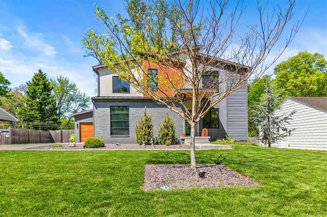 4706 W 65th Terrace, Prairie Village, KS 66208