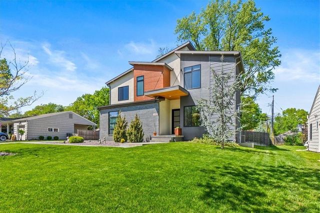 4706 W 65th Terrace, Prairie Village, KS 66208