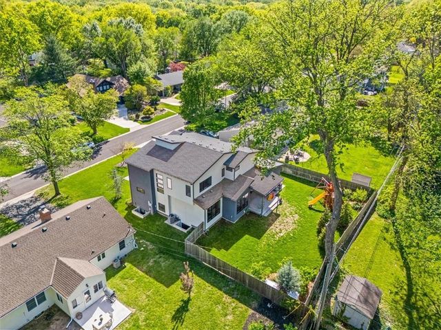 4706 W 65th Terrace, Prairie Village, KS 66208