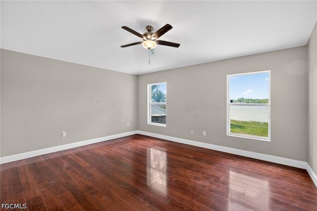 7513 Turtle View DR, Ruskin, FL 33573