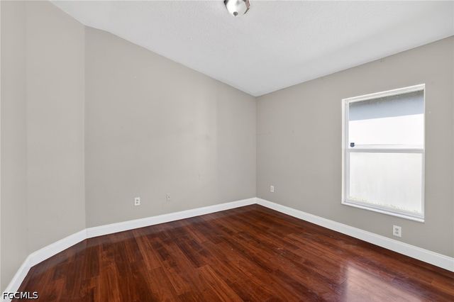 7513 Turtle View DR, Ruskin, FL 33573