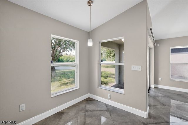 7513 Turtle View DR, Ruskin, FL 33573