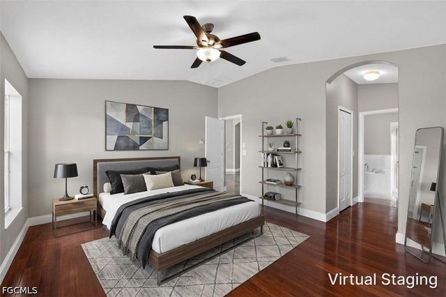 7513 Turtle View DR, Ruskin, FL 33573
