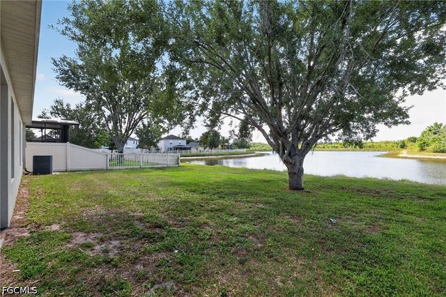 7513 Turtle View DR, Ruskin, FL 33573