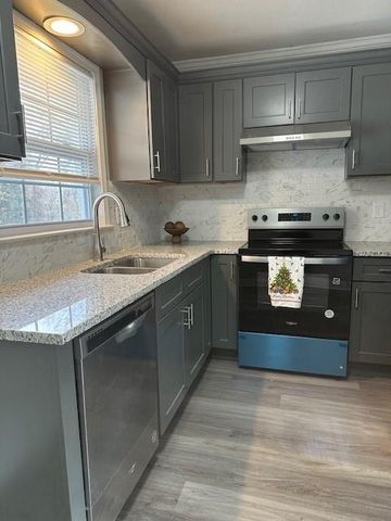 118 N Woodland Drive, Atlanta, GA 30340