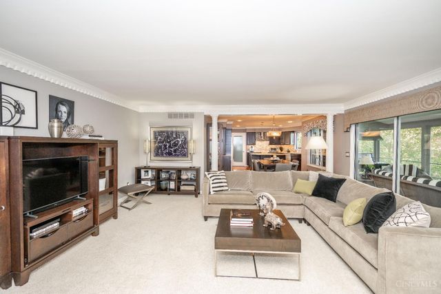 8222 Riversedge Circle, Deerfield Twp., OH 45039